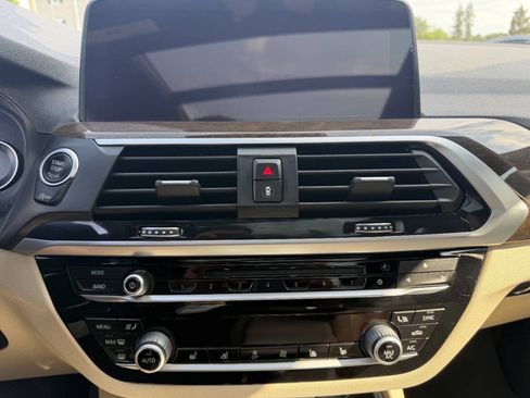 Used 2018 BMW X3 xDrive30i w/ Premium Package AWD/4WD image 37