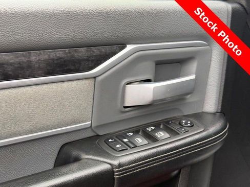 Used 2022 RAM 2500 Big Horn AWD/4WD image 19