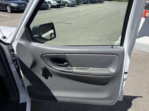 Used 2011 Ford Ranger XL RWD image 12