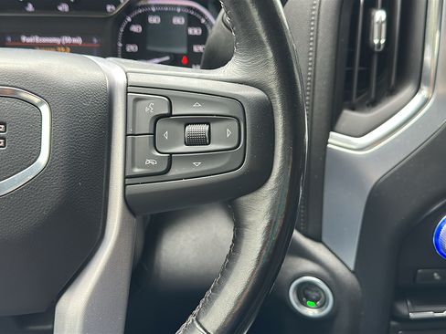 Used 2021 GMC Sierra 1500 Elevation w/ LPO, Elevation Black Package AWD/4WD image 17