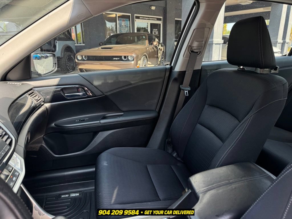 Used 2015 Honda Accord Sport image 27