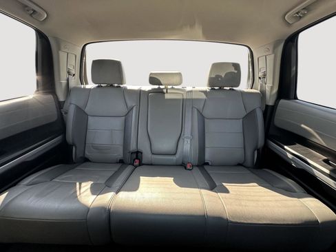 Used 2020 Toyota Tundra Limited w/ Limited Premium Package AWD/4WD image 13