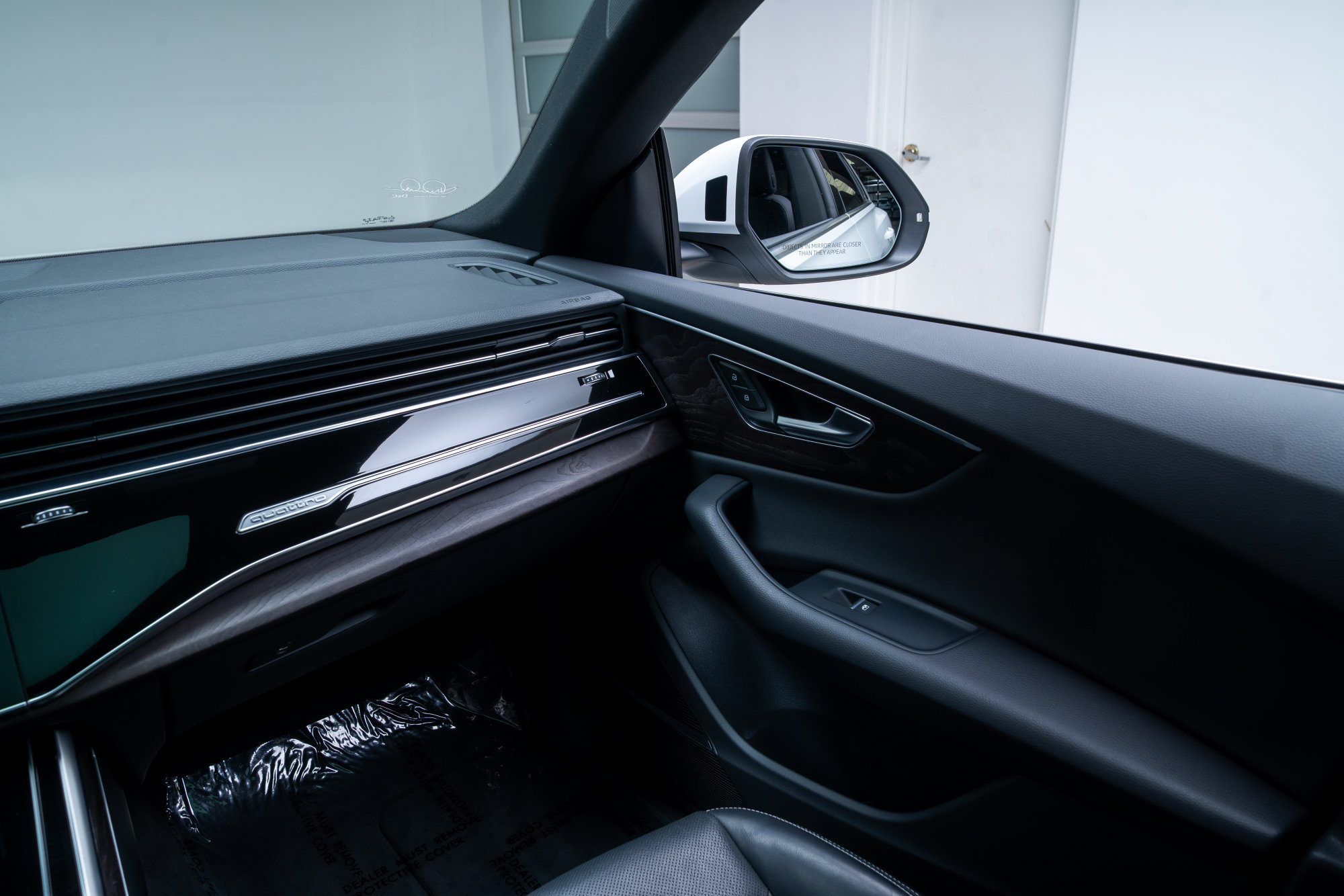 Used 2021 Audi Q8 Premium Plus AWD/4WD image 11