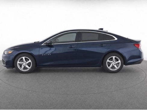 Used 2017 Chevrolet Malibu LS FWD image 5