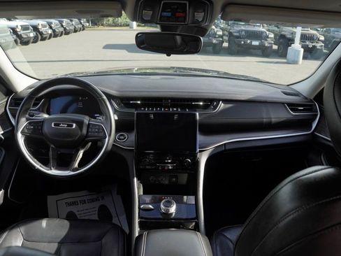 Used 2021 Jeep Grand Cherokee L Limited image 23