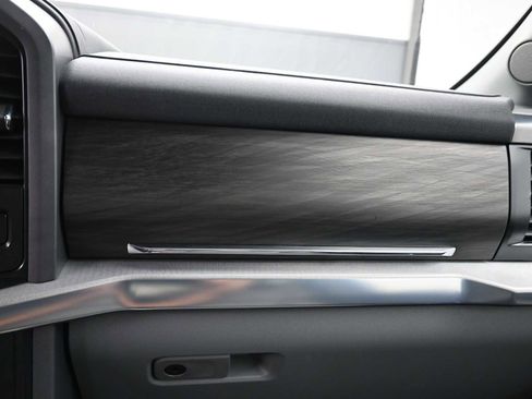 New 2025 Ford F150 Lariat w/ Equipment Group 502A High image 48