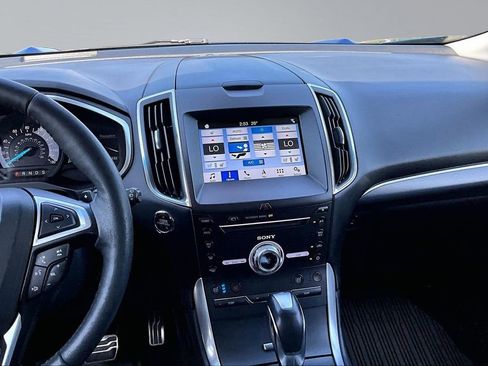 Used 2018 Ford Edge Sport w/ Equipment Group 401A AWD/4WD image 6