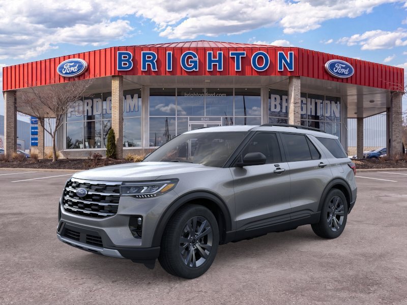 Used 2026 Ford Explorer Active w/ Active Comfort Package AWD/4WD image 3