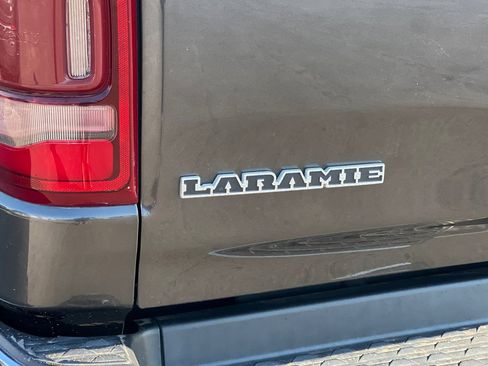 Used 2019 RAM 1500 Laramie AWD/4WD image 28