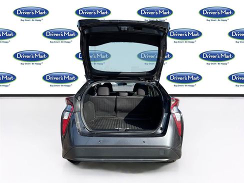 Used 2018 Toyota Prius Two w/ Prius Two Safety Plus Package FWD image 23