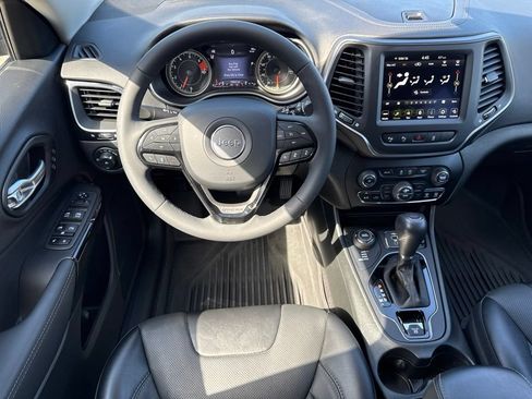 Used 2023 Jeep Cherokee Altitude Lux w/ Lux Elite Package AWD/4WD image 25