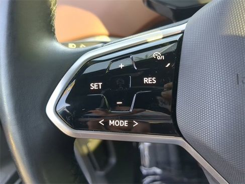 Certified 2021 Volkswagen ID.4 Pro S w/ Gradient Package image 30