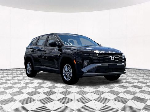 New 2026 Hyundai Tucson SE image 17