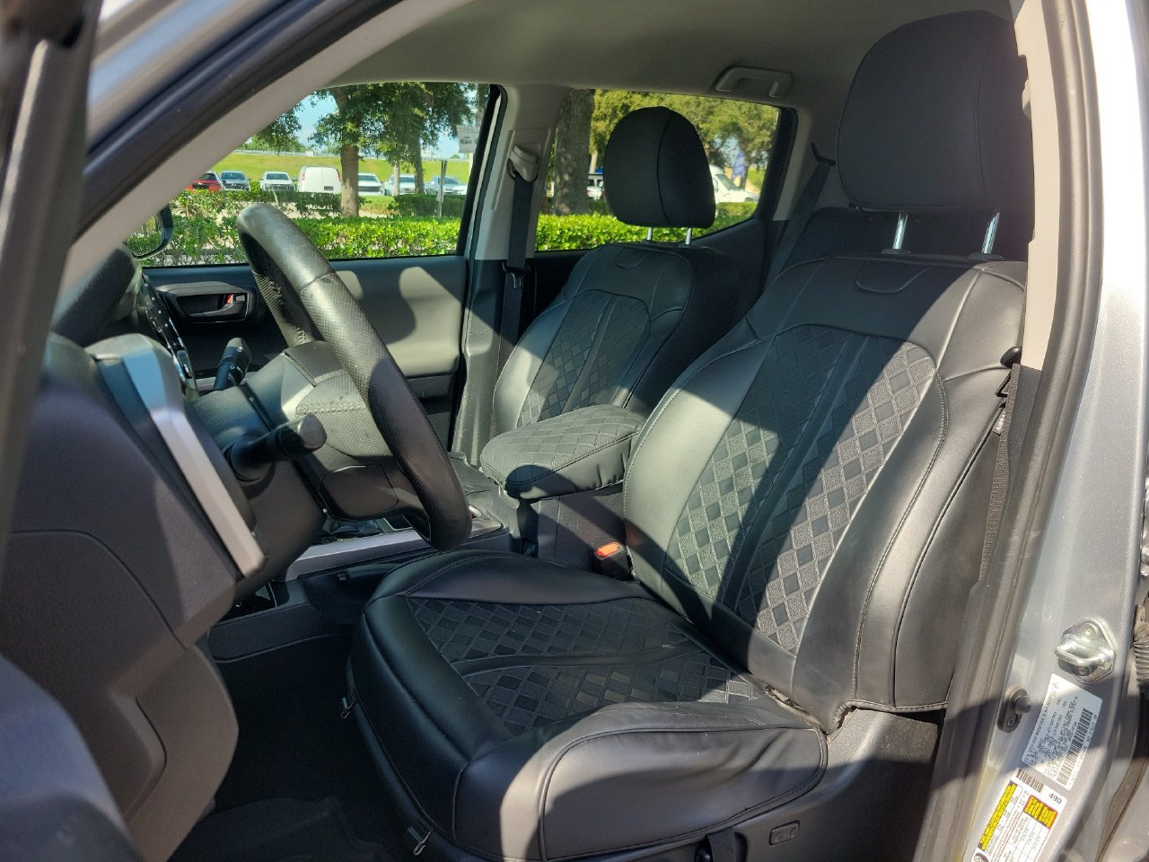 Used 2021 Toyota Tacoma SR5 RWD image 16
