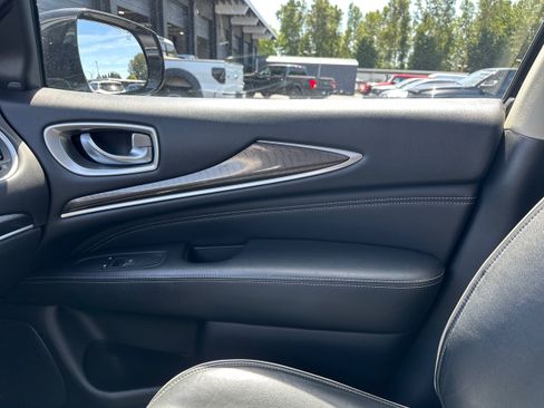 Used 2019 INFINITI QX60 Luxe AWD/4WD image 22