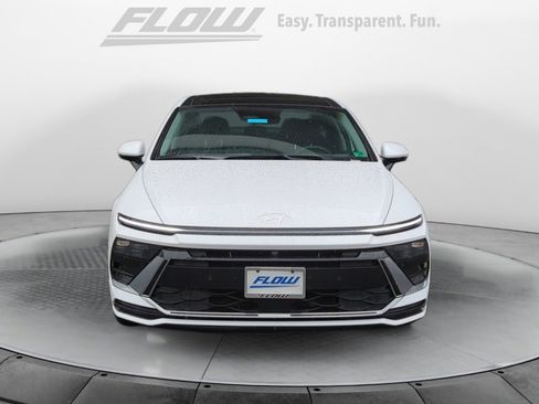 Certified 2025 Hyundai Sonata Limited image 3