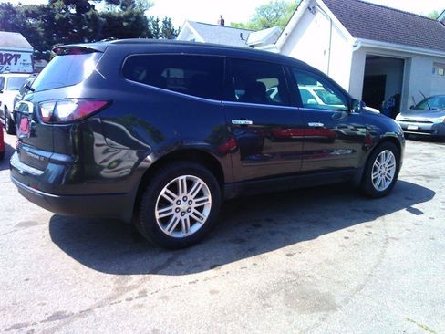 Used 2013 Chevrolet Traverse LT w/ All-Star Edition FWD image 4