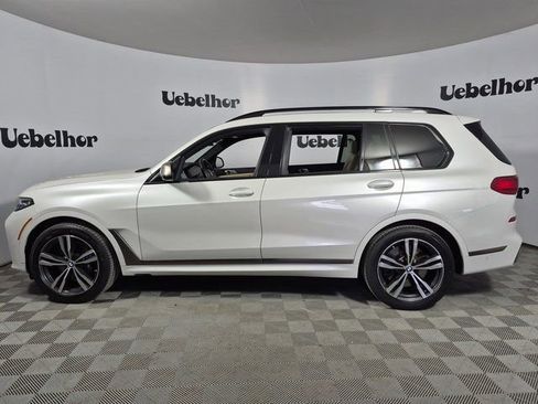 Used 2022 BMW X7 M50i image 4