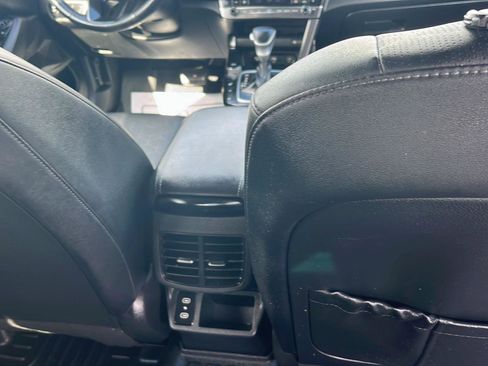 Used 2024 Kia Seltos EX AWD/4WD image 28
