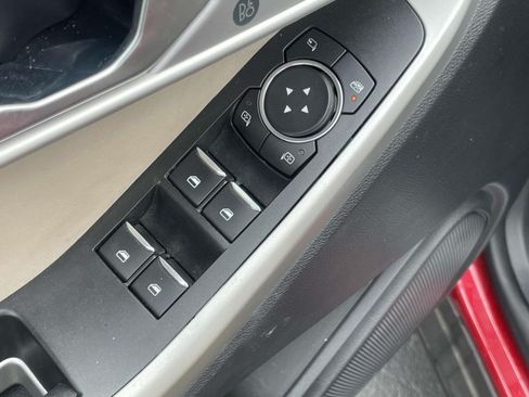 Used 2020 Ford Explorer Limited RWD image 19