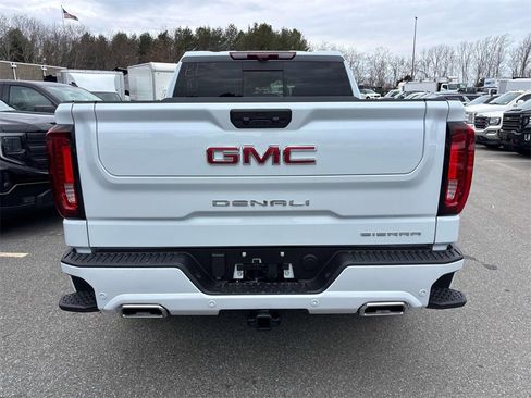 New 2026 GMC Sierra 1500 Denali w/ Technology Package image 3