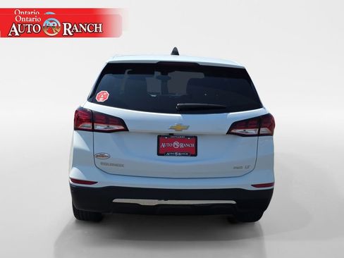 Used 2024 Chevrolet Equinox LT AWD/4WD image 4