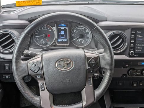 Used 2023 Toyota Tacoma TRD Off-Road image 30