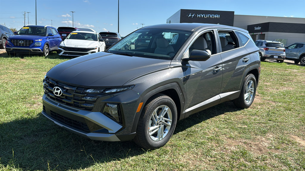 New 2026 Hyundai Tucson SE FWD image 3