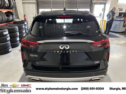 Used 2019 INFINITI QX50 Pure AWD/4WD image 8