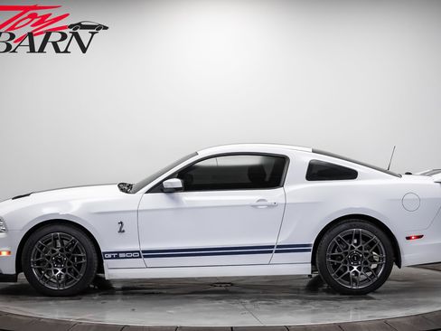 Used 2014 Ford Mustang Shelby GT500 w/ Equipment Group 821A image 2
