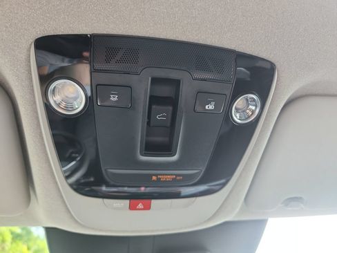 Certified 2023 Kia Niro EX Touring FWD image 24