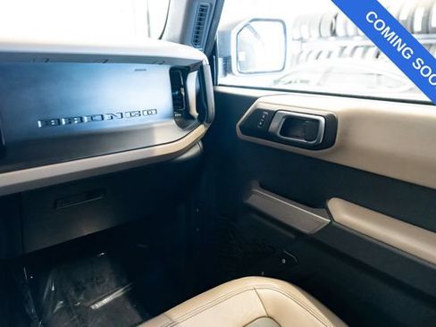 Used 2023 Ford Bronco Wildtrak AWD/4WD image 10