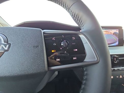 New 2026 Nissan Murano SL image 12