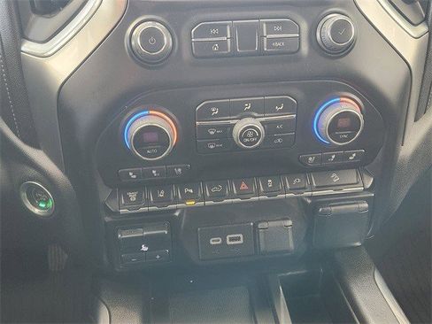 Certified 2022 Chevrolet Silverado 2500 LTZ w/ LTZ Premium Package image 23