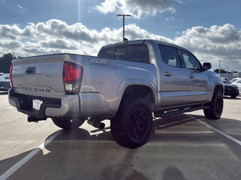 Used 2021 Toyota Tacoma SR w/ SR Convenience Package RWD image 5