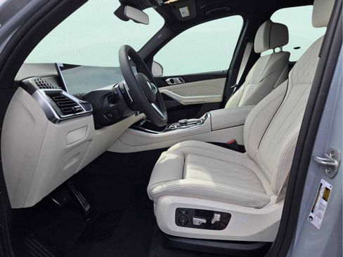 New 2026 BMW X5 sDrive40i w/ M Sport Package RWD image 8