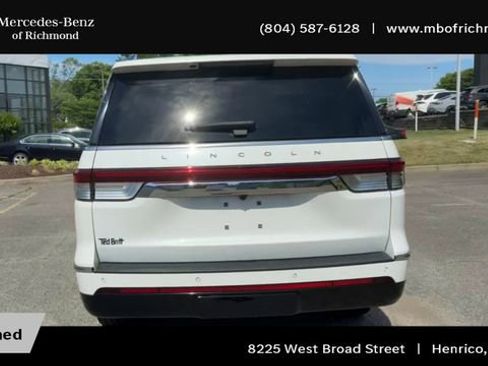 Used 2024 Lincoln Navigator L Reserve AWD/4WD image 9