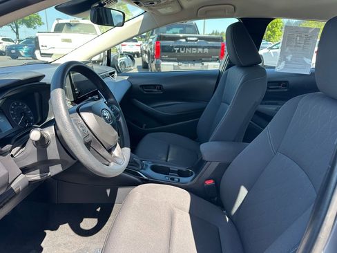 Used 2024 Toyota Corolla LE FWD image 13