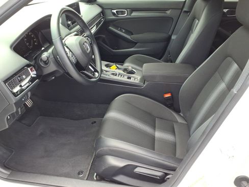 Used 2025 Honda Civic Sport image 11