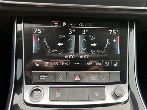 Used 2023 Audi Q8 Premium Plus w/ Premium Plus Package image 24