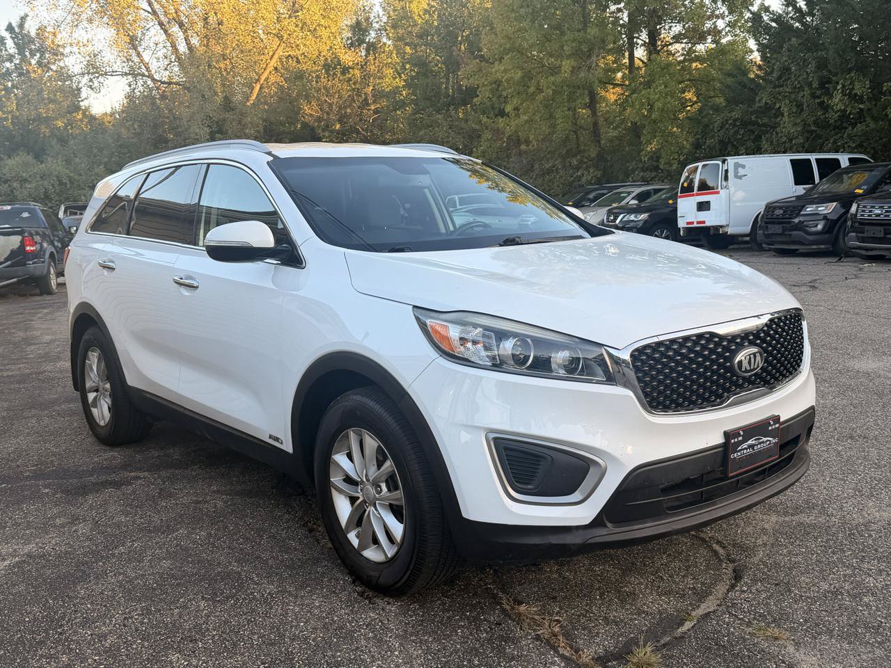 Used 2017 Kia Sorento AWD w/ LX Convenience Package image 9