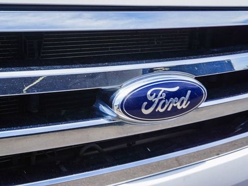 Used 2013 Ford Expedition EL Limited RWD image 11