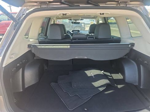 Used 2023 Subaru Forester Limited w/ Popular Package #2 AWD/4WD image 8