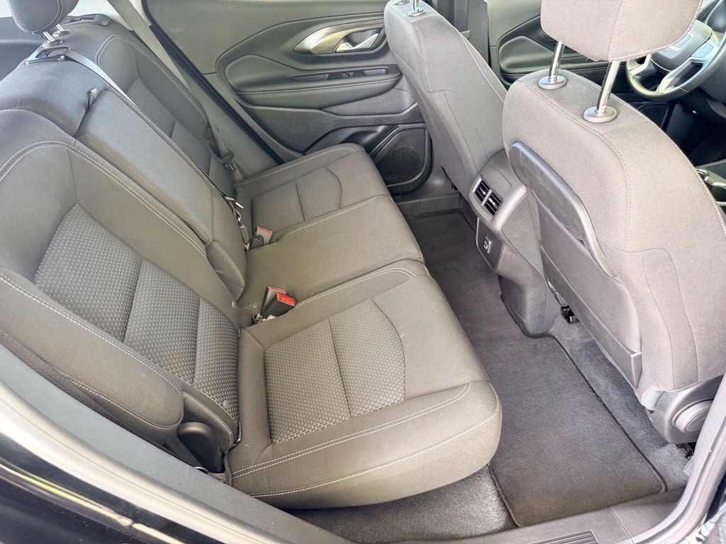 Used 2024 GMC Terrain SLE AWD/4WD image 32