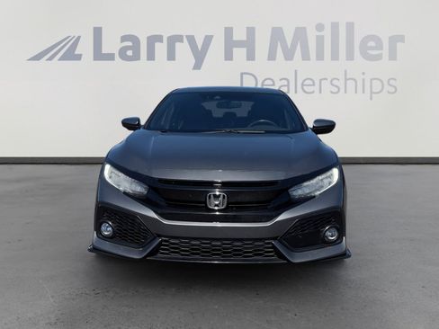 Used 2018 Honda Civic Sport Touring image 8