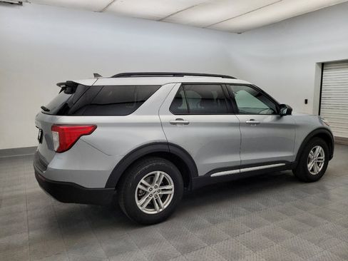Used 2023 Ford Explorer XLT w/ Equipment Group 202A RWD image 10