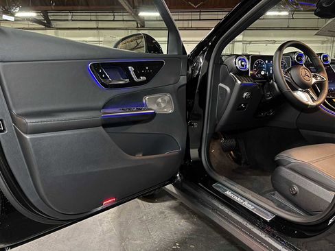 New 2026 Mercedes-Benz GLC 300 4MATIC image 21
