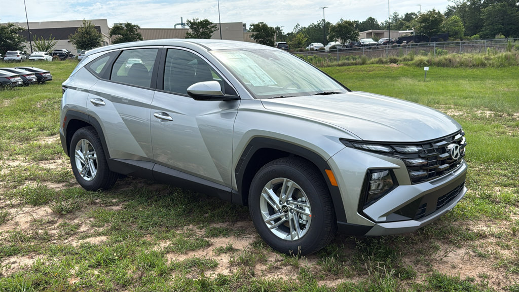 New 2026 Hyundai Tucson SE FWD image 1