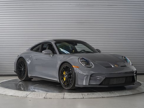 Used 2025 Porsche 911 GT3 RWD image 7