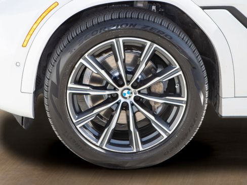 Used 2023 BMW X6 xDrive40i w/ M Sport Package image 37